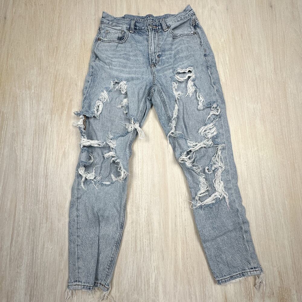 American Eagle Distressed Destroyed Blowout Mom Jean High Rise Denim Jeans 4